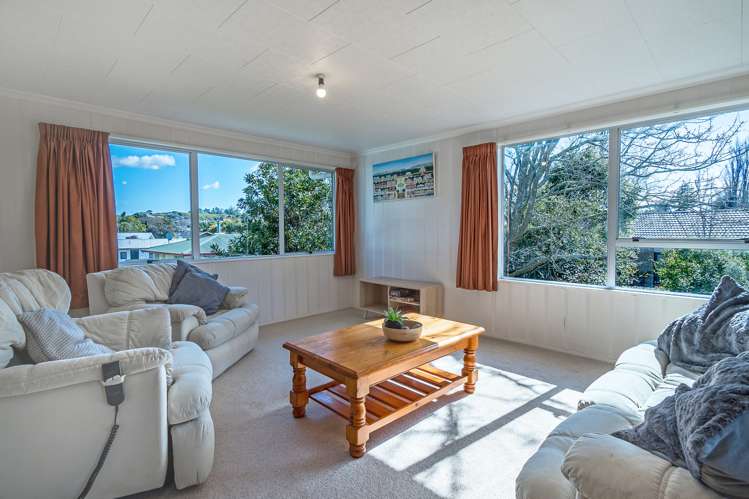 16 Ferndale Place Feilding_11