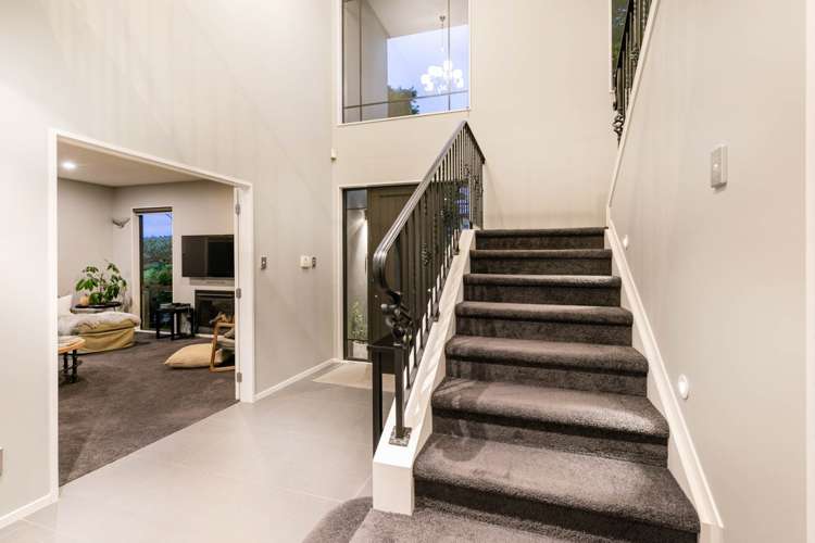 29 Huntington Park Drive Greenhithe_15