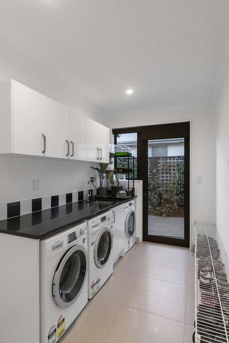 21 Kahawairahi Drive Beachlands_12