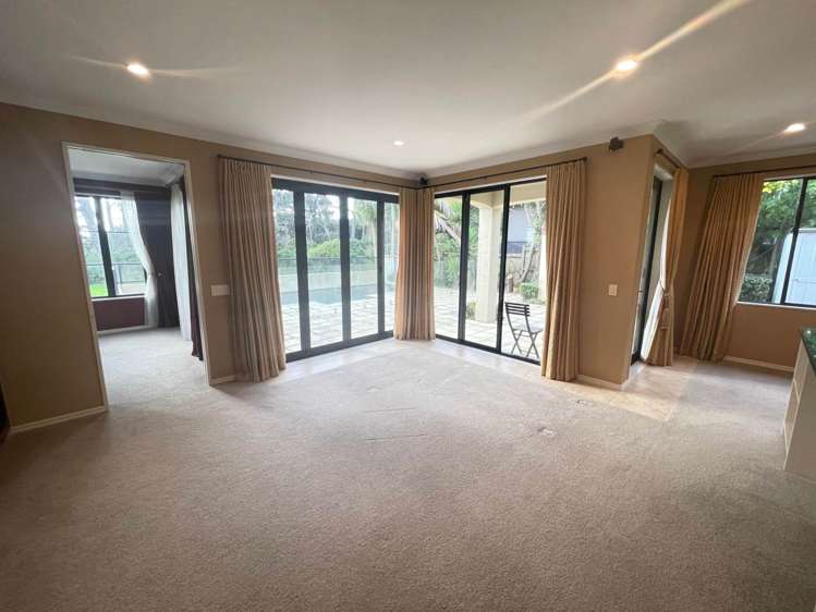 124 John Brooke Crescent East Tamaki Heights_8