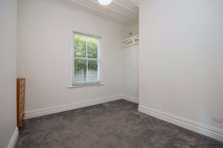 34 Lawrence Street 1685_10