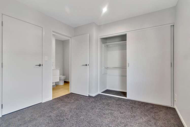 6/1 Fruitvale Road New Lynn_6