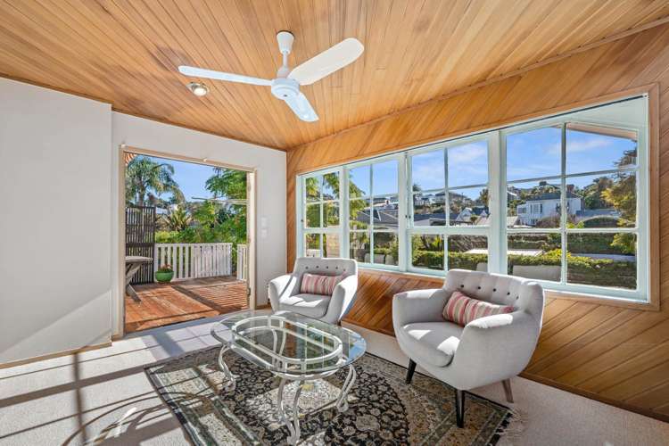 29 Queens Parade Devonport_16