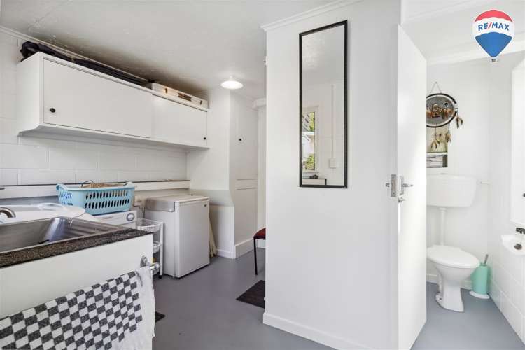 7 James Grove Stokes Valley_13