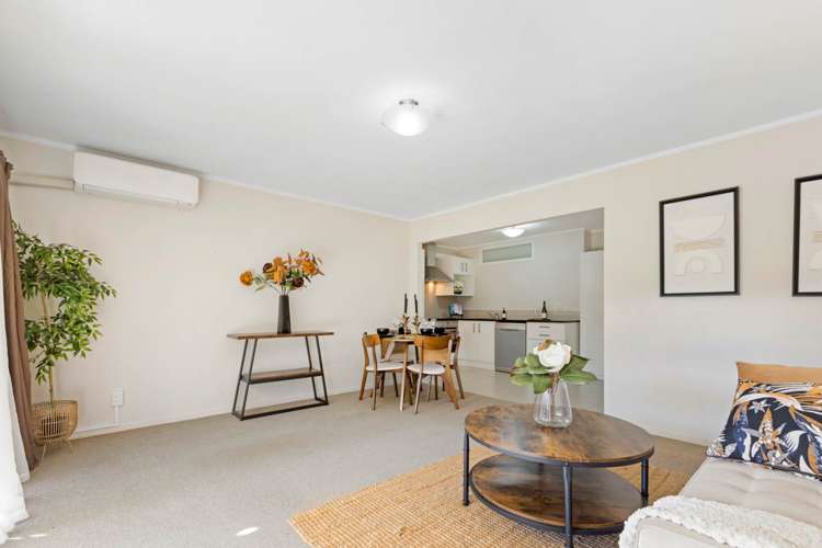 2/21 Burch Street Mount Albert_7