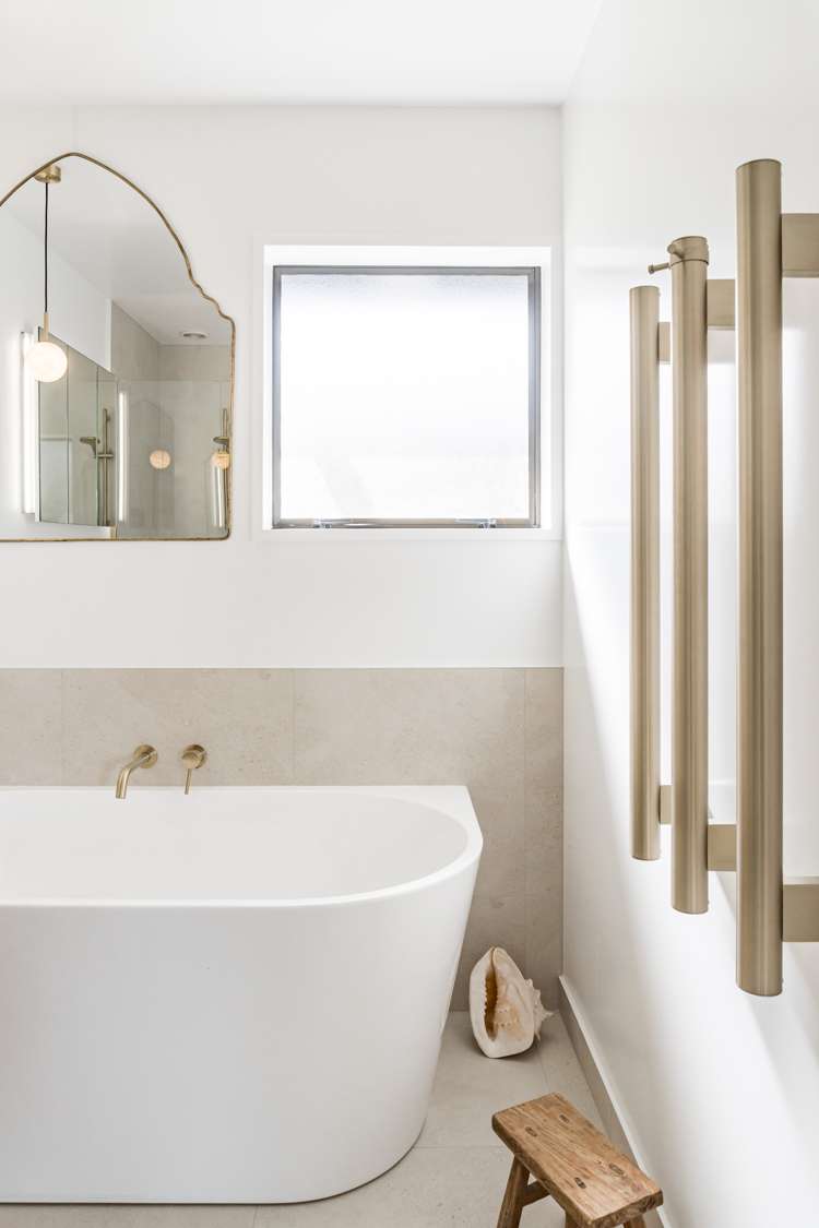 10C Long Street Raglan_11