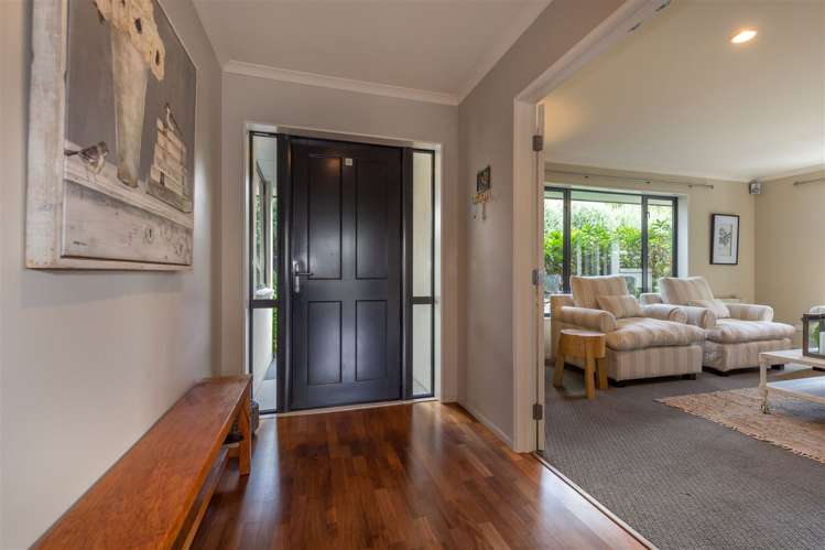 1 Caroline Way Northwood_1