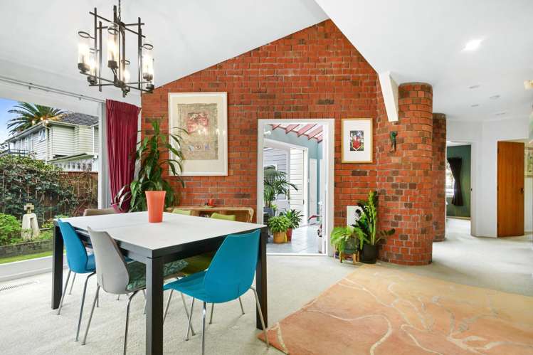 64 Wyndrum Avenue_4