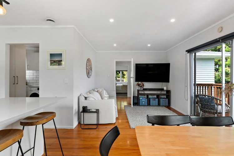 79 Saffron Street Birkdale_6