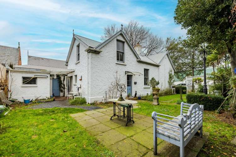 54 Eastbourne Street Caversham_19
