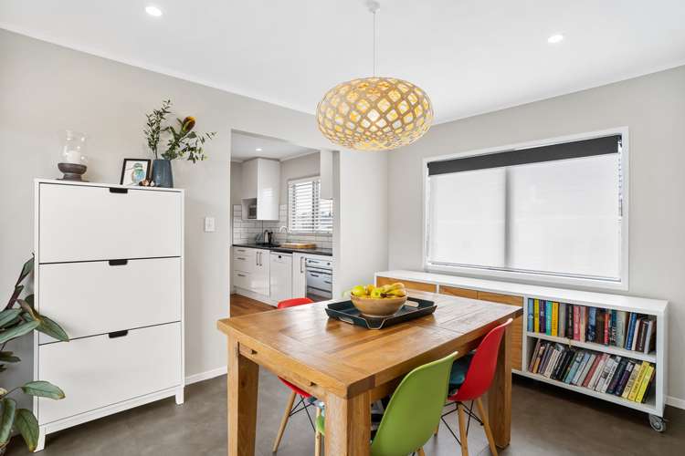 1/63 Lancaster Road Beach Haven_6