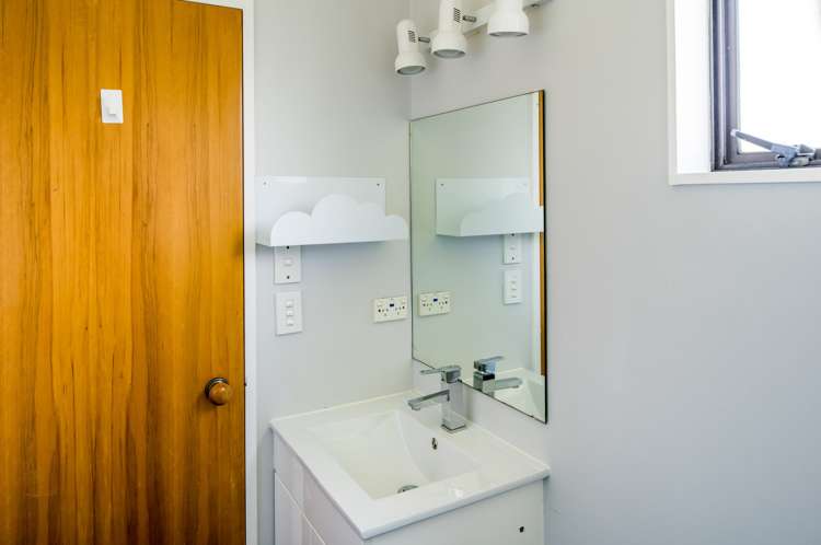 16 Trispen Place Camborne_8