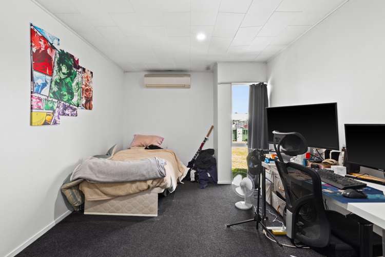 808 Ferguson Street Akina_10