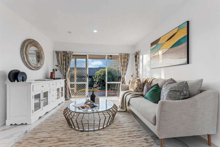 174 Burswood Drive Pakuranga Heights_5