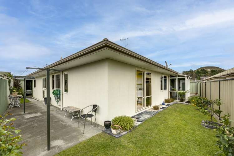 5a Queens Walk Taradale_14