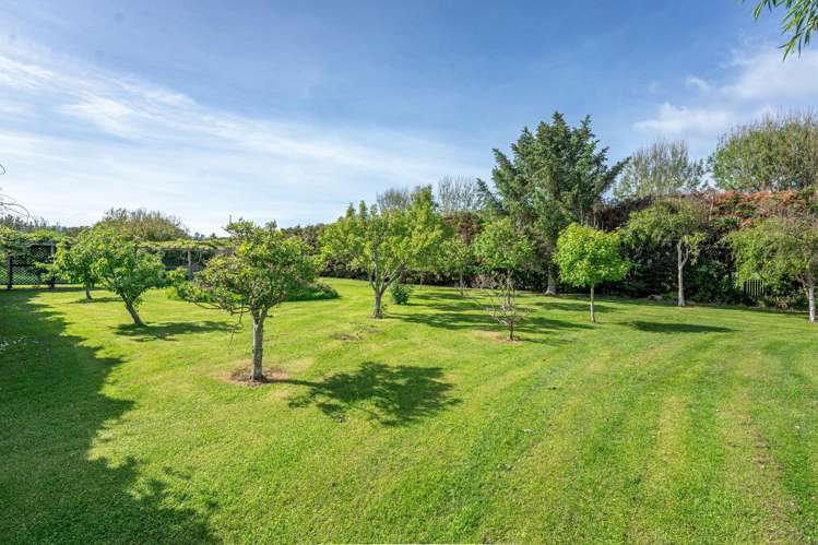 21A Atkinson Avenue Otaki Beach_5