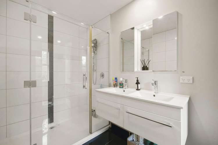 37/61 North Road North East Valley_8