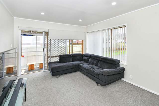 3/6 Russell Road Manurewa_4