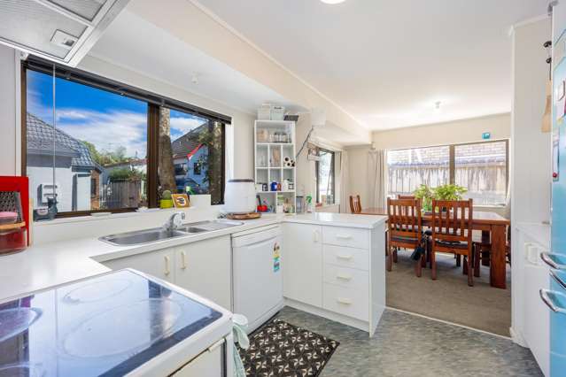 2/152 Whitford Road Somerville_4