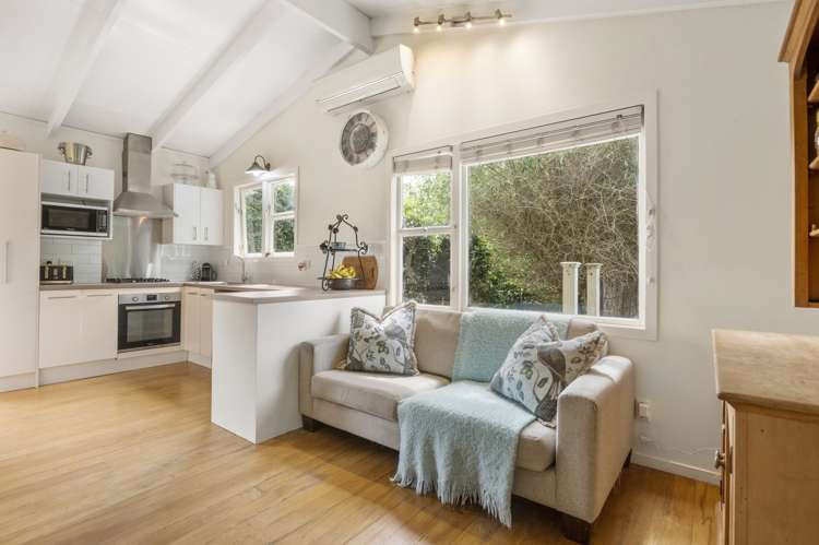 65 Stevenson Road Clarks Beach_3