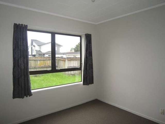 8/12 Maru Road Takanini_2