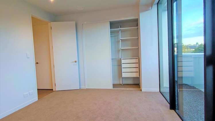 118/223a Green Lane West Auckland_10