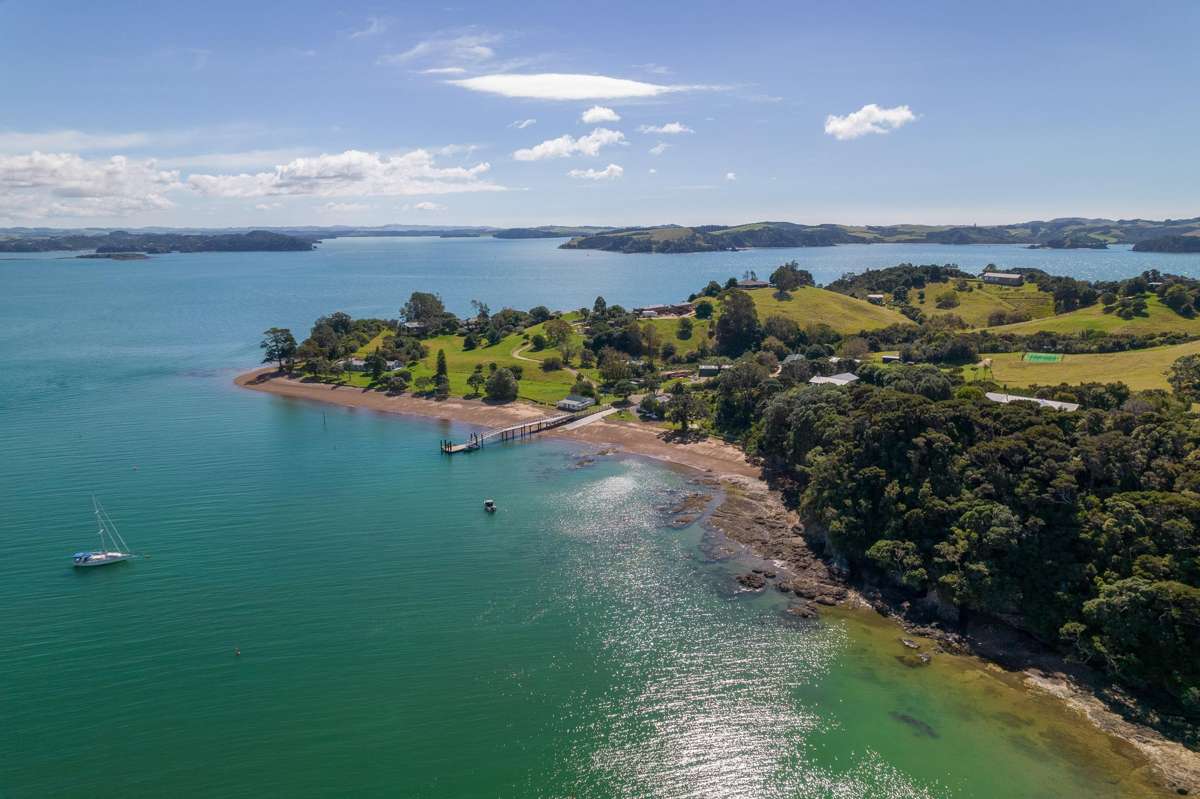 Share 2 Moturoa Island_2