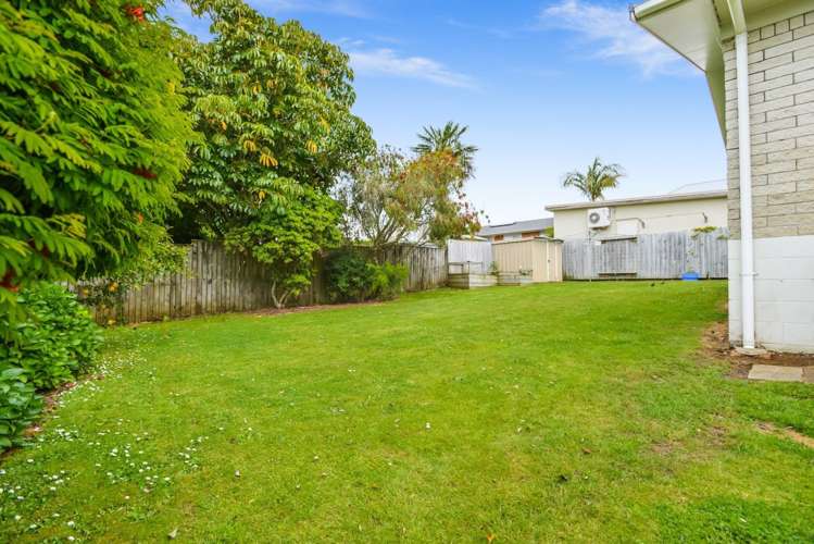 145 Seddon Street Pukekohe_16