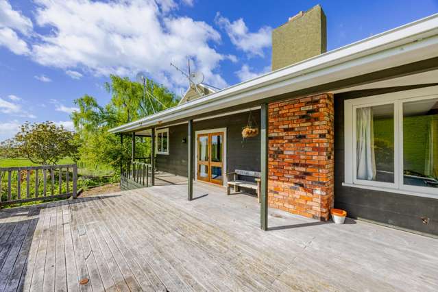 Saddle up! Your dream 7.19ha lifestyle awaits!