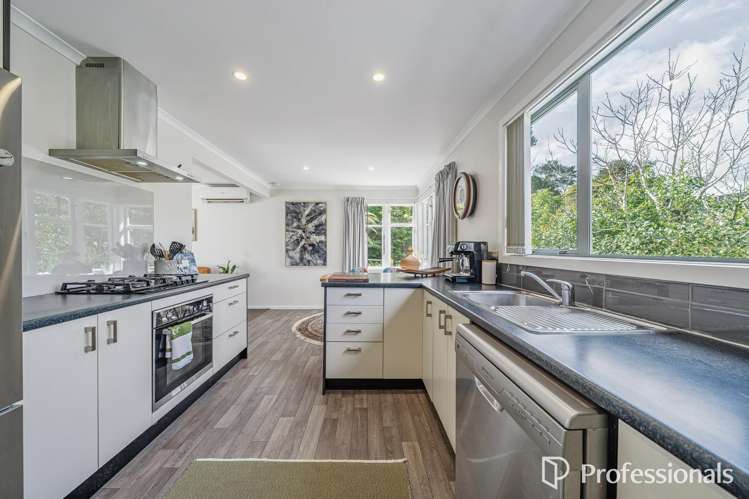143 Wellington Road Wainuiomata_11