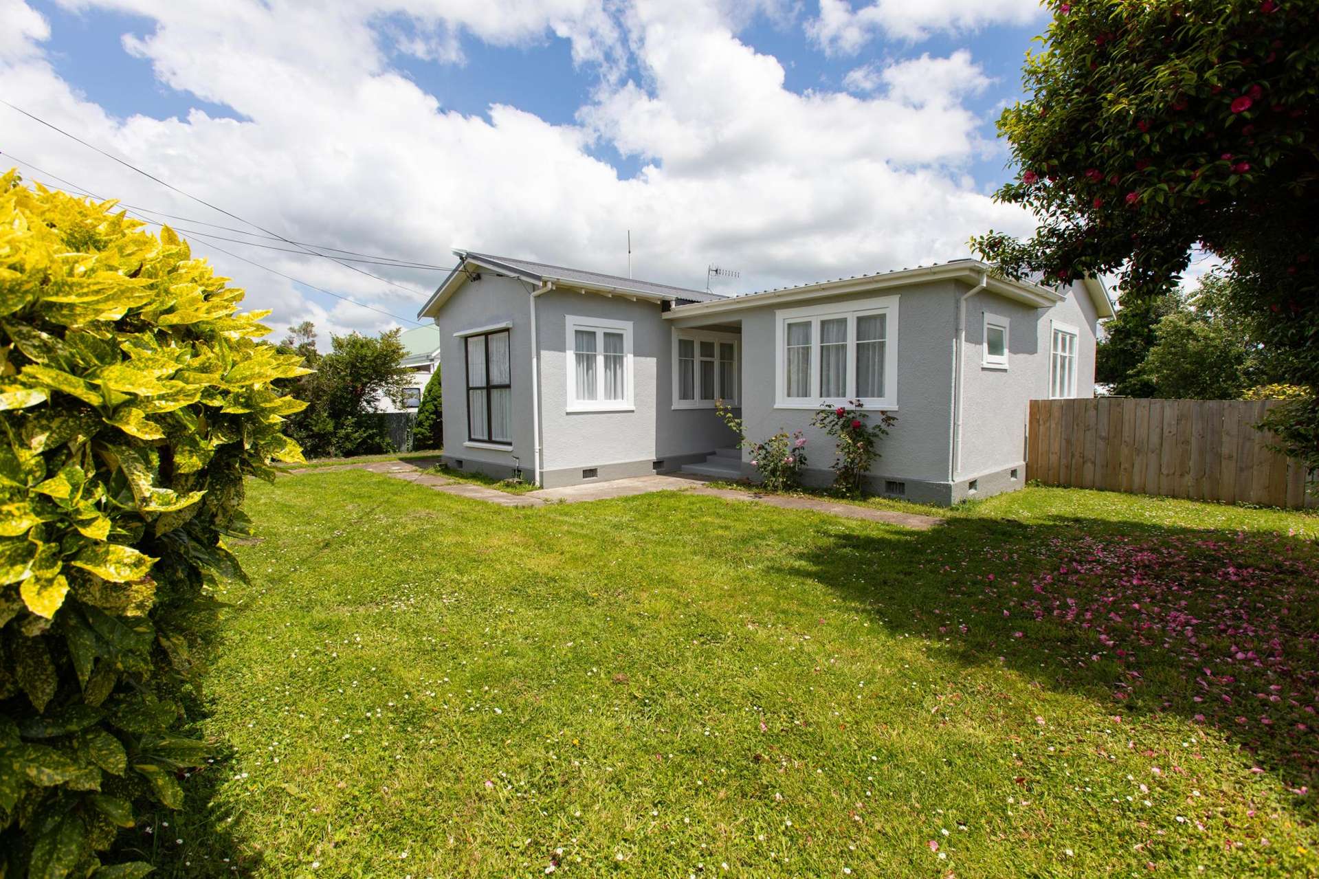 6 Edinburgh Street Dannevirke_0