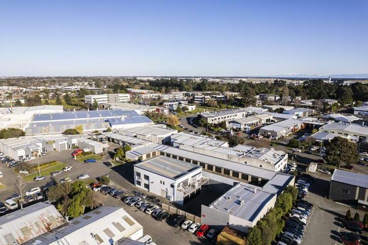 1/8 Homersham Place Burnside_24