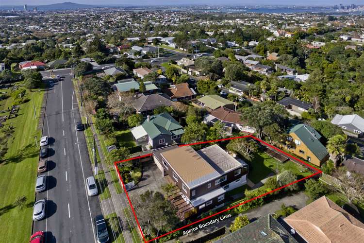 227 Eskdale Road Birkenhead_32