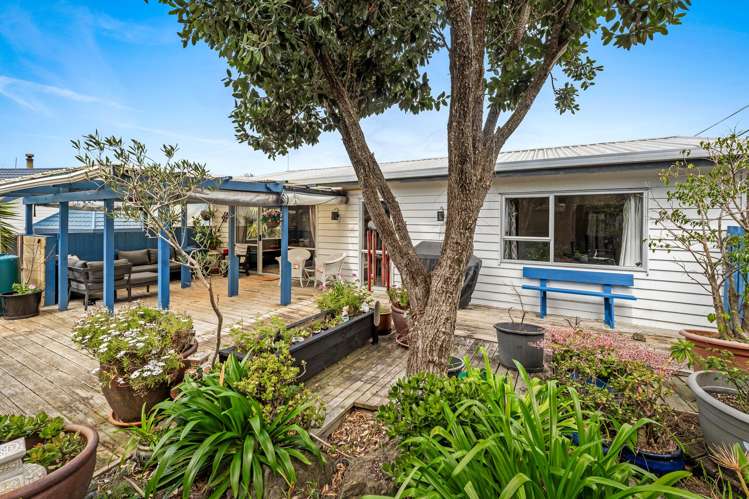 1257 Whangaparaoa Road Gulf Harbour_10