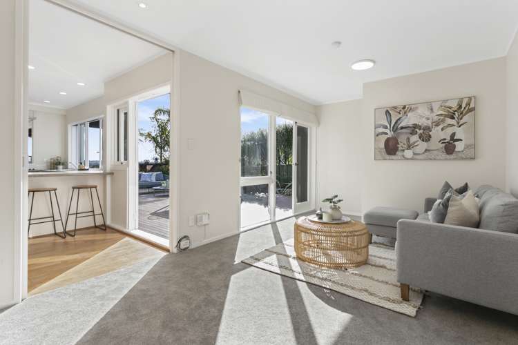 22 Andrea Place Sunnyhills_6