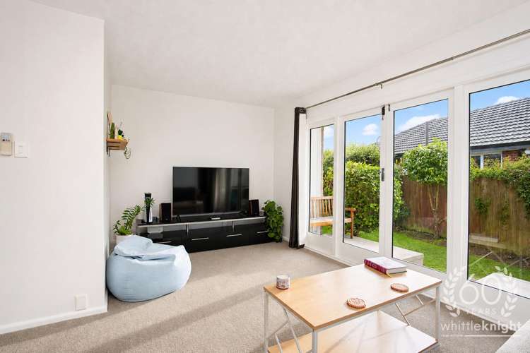 1/7 Aileen Place_2