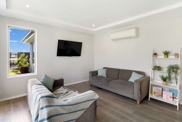 77 Hungerford Drive Rolleston_12