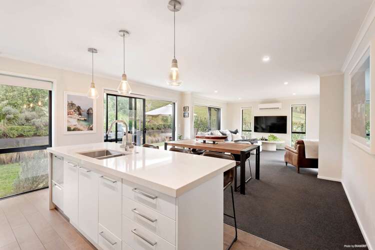 13 Bale Way Pukekohe_10