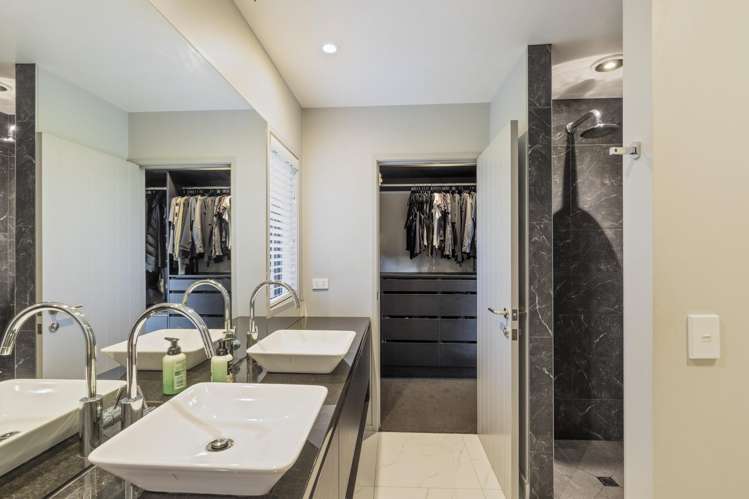 1216 Egmont Road Egmont Village_20