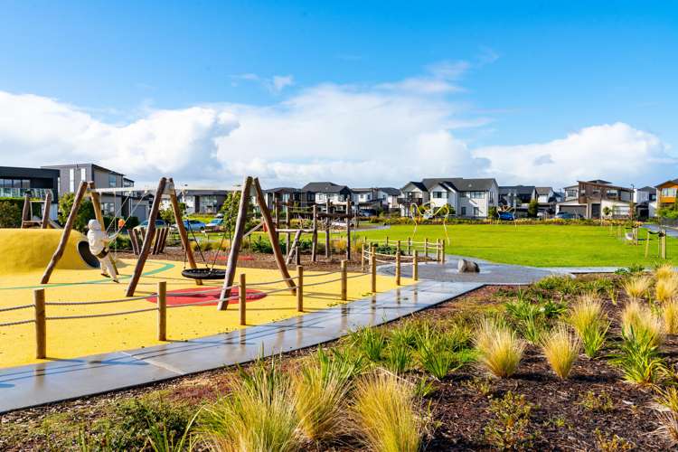 1 Treloar Crescent Hobsonville_9