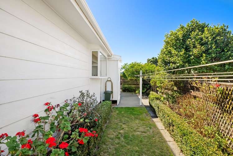 28a Cypress Grove Paraparaumu_12