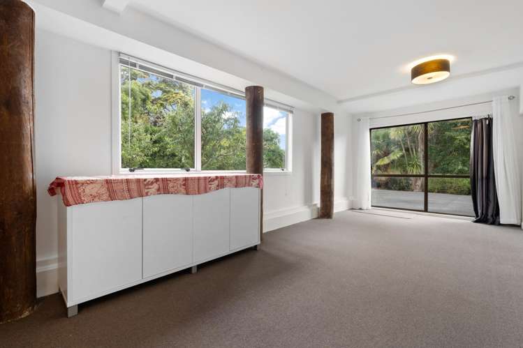 24 Sarah Todd Lane Waimauku_21