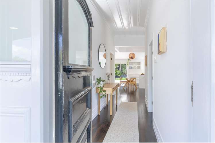 33 Warnock Street Westmere_16