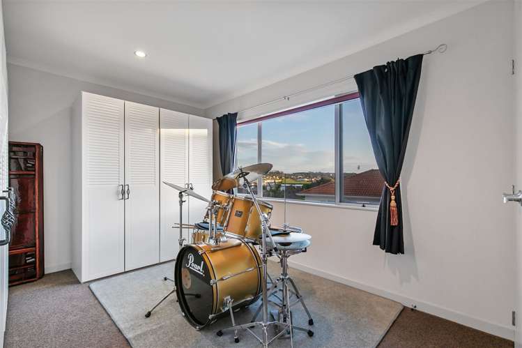 12 Chard Place Flat Bush_25