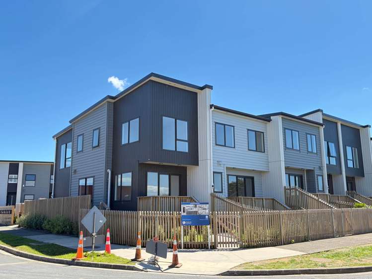 Lot 5-8/33 Heatherbank Street_3