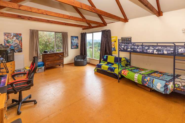 1046 State Highway 7 Dobson_12