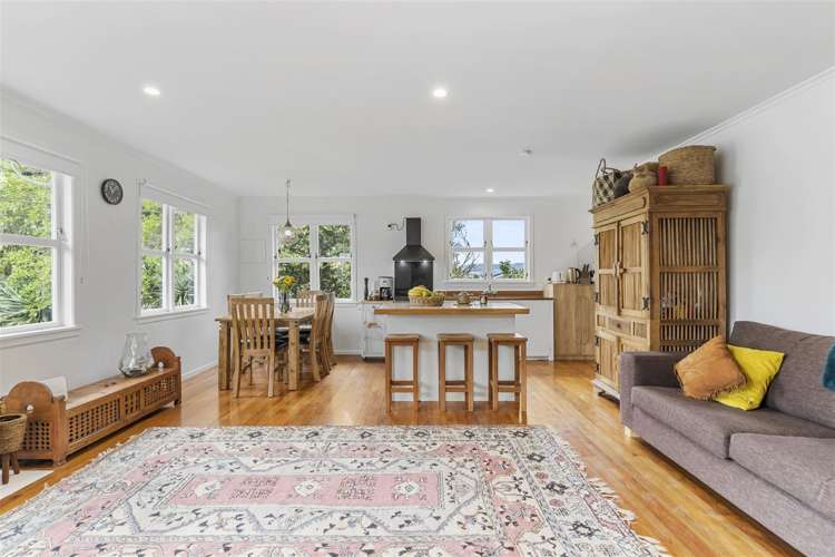 7 Hughes Terrace Te Atatu Peninsula_11