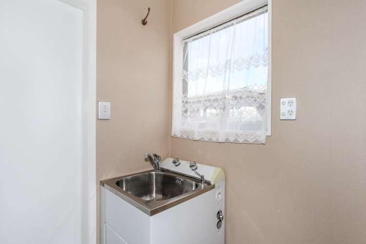 4b Fernleigh Avenue Waiuku_10