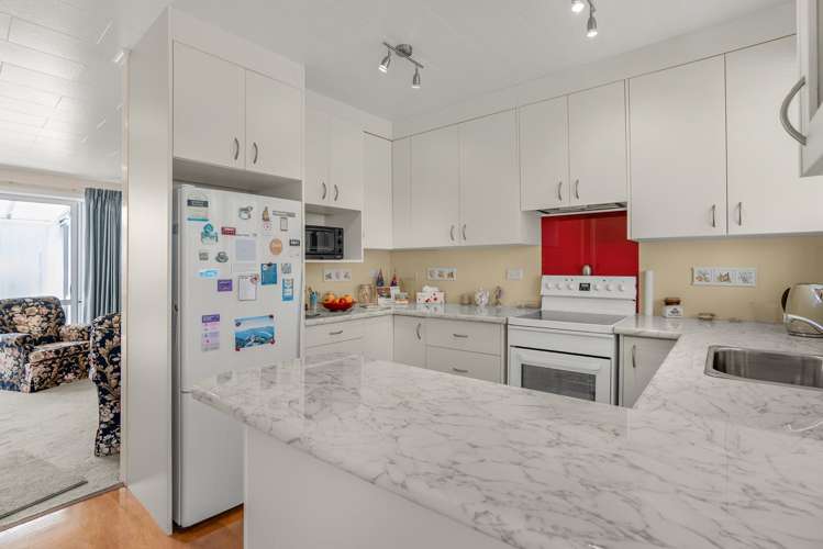 68A Gurney Road Kelson_9