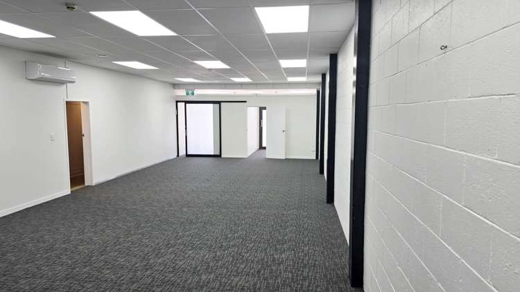 Ground Floor/1277-1279 Cameron Road Greerton_4